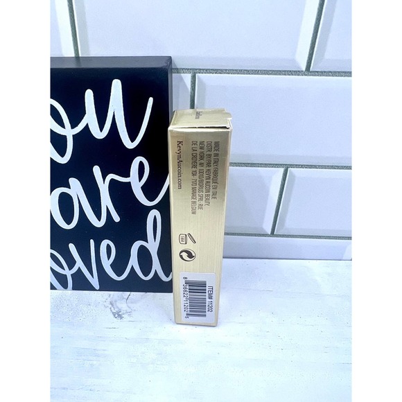 Kevyn Aucoin The Matte Lip Color ‘Endless’ Fuchsia Lipstick - Picture 3 of 10